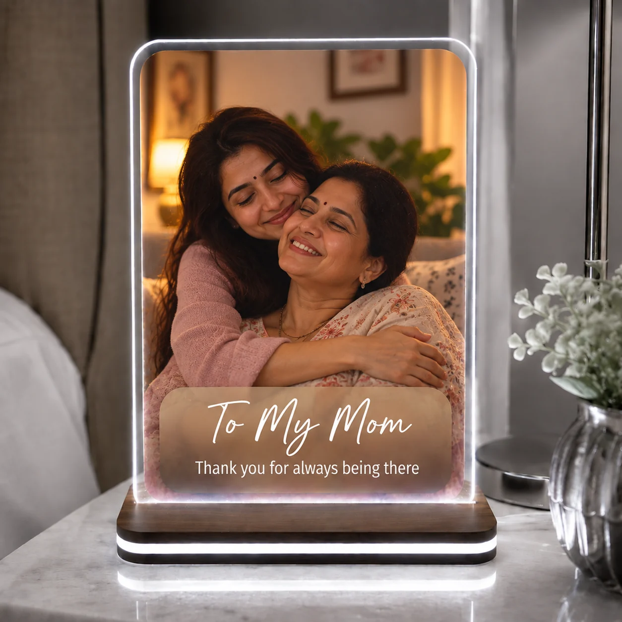 Personalised mom LED photo frame — Your mom LED frame