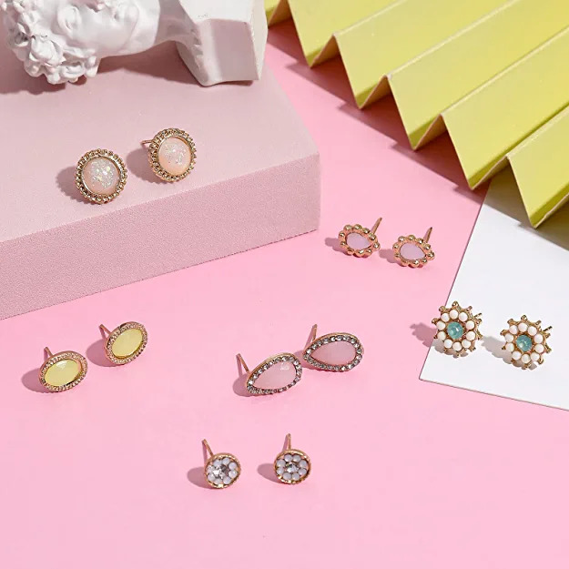 Pastel Stud Earrings Set