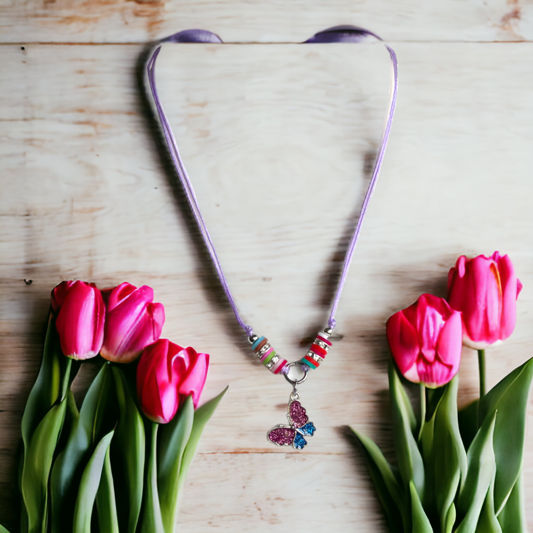 thread necklaces for kids