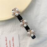 Pearl hair clip set with unique designs Pearl hair clip set with unique designs